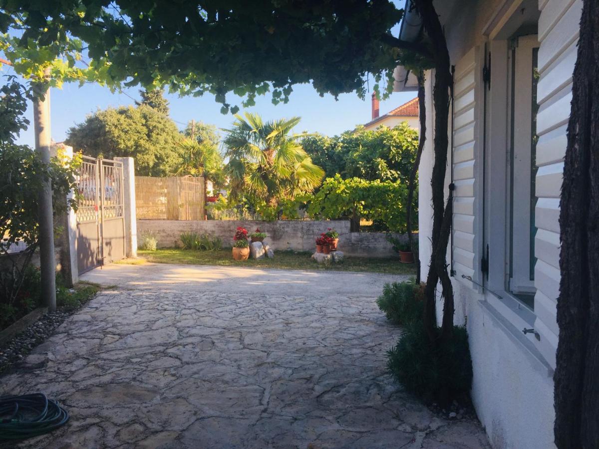 Holiday Home Casa Bianca Sukošan Extérieur photo